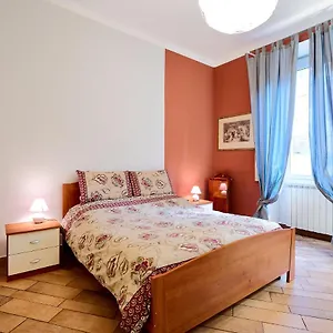 Appartamento Xenia - Elegant Flat In The Center Of, Milano