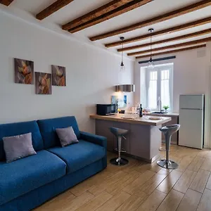 Appartamento Ambrogio's Nest - Modern Close To Cadorna Station, Milano